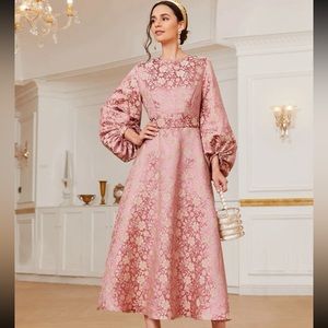 Lantern sleeved floral belted dress